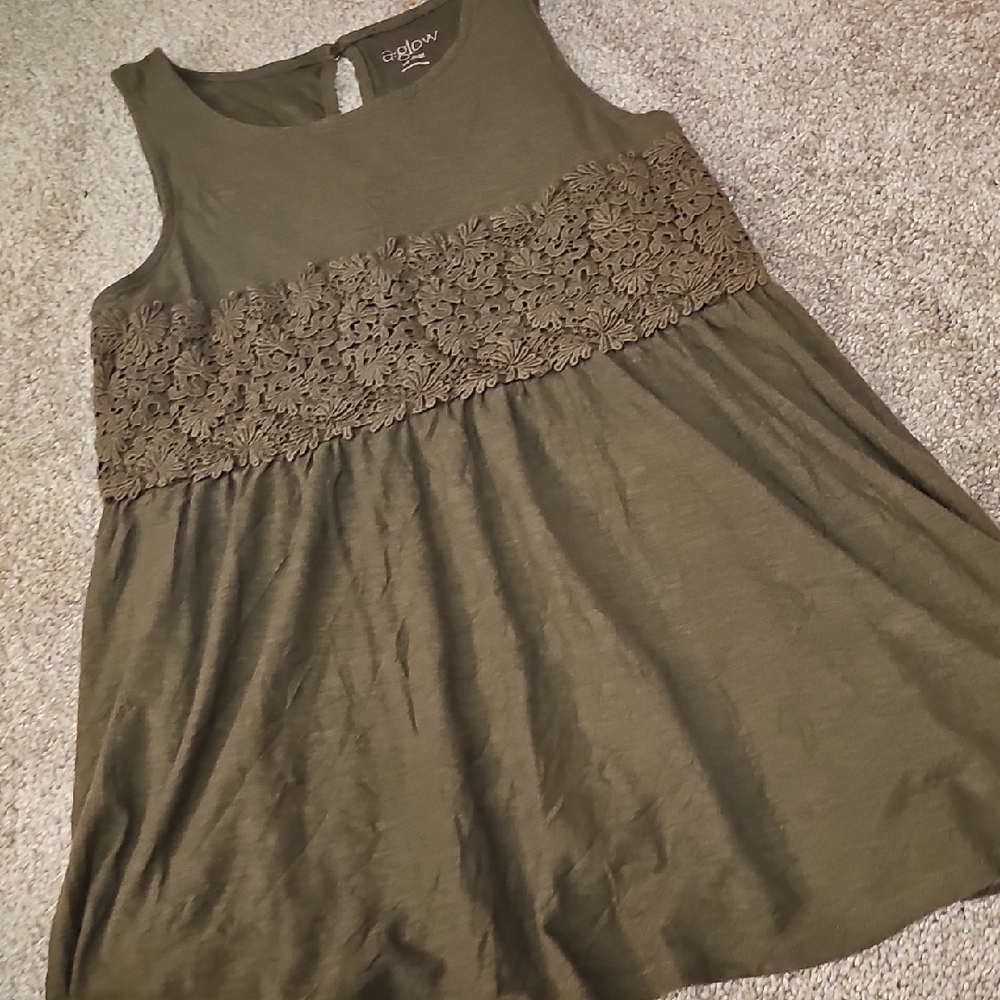 🟠Green Sleeveless Top with Lace Detail #A9